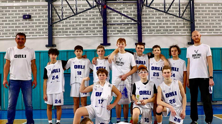 Čtrnáctky Orlů získávají zkušenosti mezi elitou