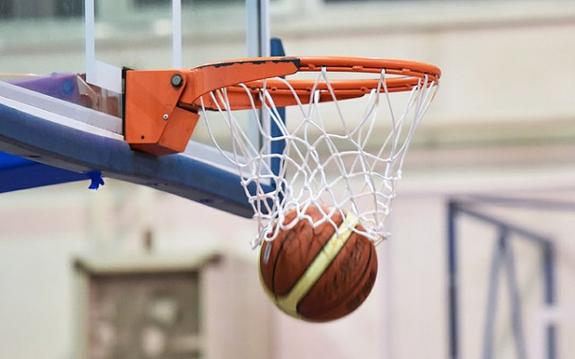 Basketbal versus basketbal