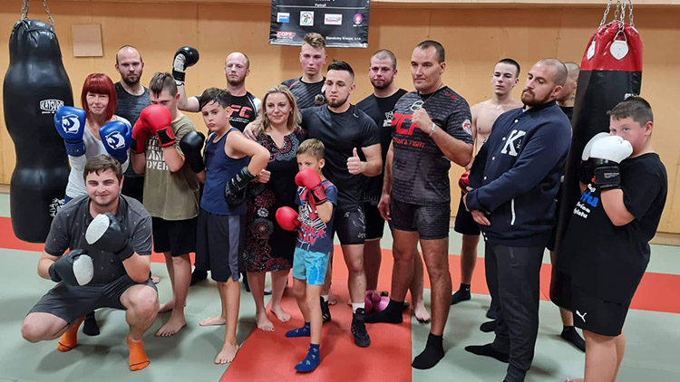 Beseda Street Fight s ukázkou  boxu v podání Petra Albrechta