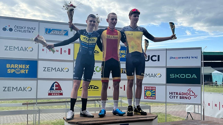 Foto Marek Sonnevend Mladý cyklista Kaniščev stříbrný na 500 + 1 kolo v Brně