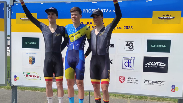 Při Velké ceně DT Výhybkárna a strojírna v Prostějově  se skvěle dařilo domácímu juniorovi Vojtěchu Soukupovi