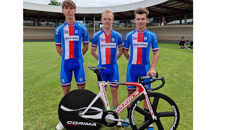 TREFA DO ČERNÉHO  Cyklista Jan Voneš se na olympiádu připravuje v USA