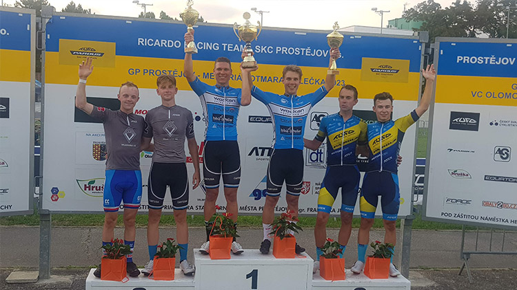 ZLATÝ HŘEB MALEČKOVA MEMORIÁLU UKOŘISTILI POLÁCI