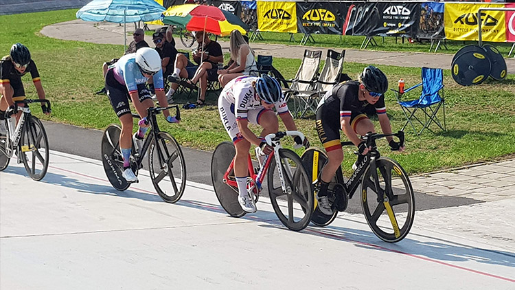 KVALITU mezinárodní konkurence GP PV – MOM SRÁŽÍ  a ovlivňují termínové veletoče UCI. Ale za rok bude lépe!