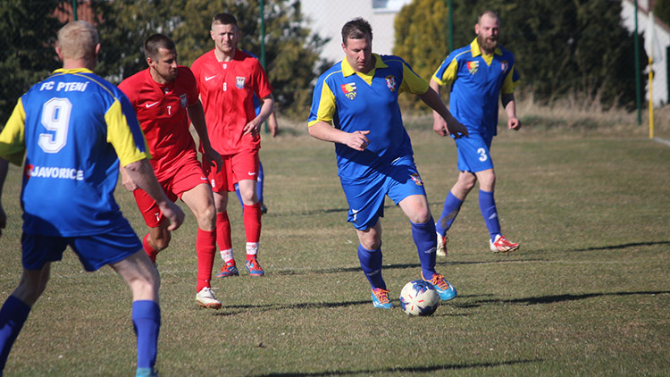 Vyrovnanou bitvu rozhodla přestávka