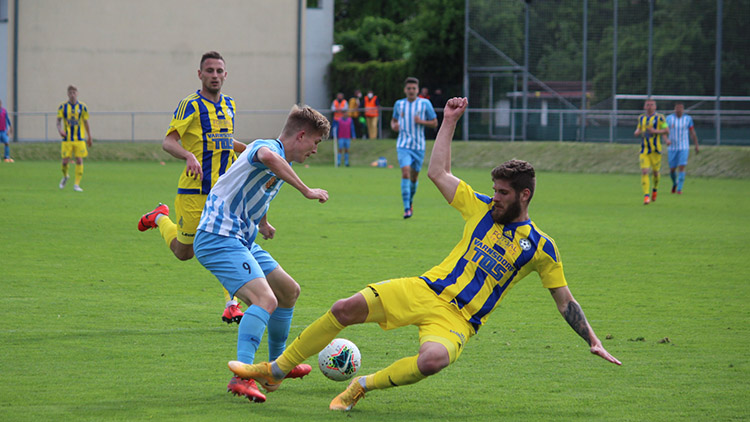 Doma to zase dřelo. Proti Varnsdorfu bereme plichtu