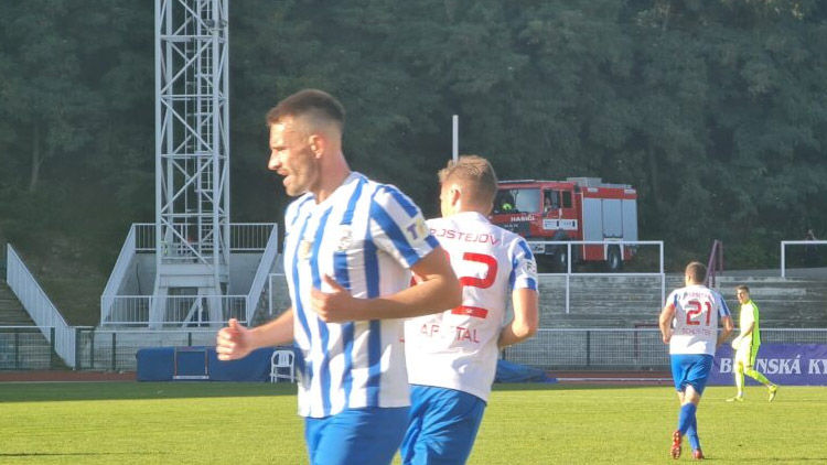 SENZACE! Eskáčko vyrabovalo Julisku