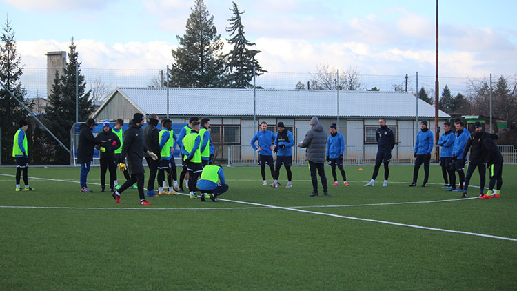 Příprava i přestupové období u konce