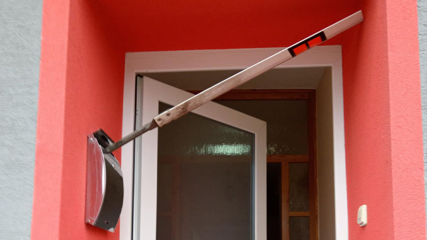 Výtržníci podnikli noční nájezd na Drahany