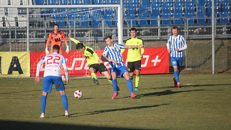 Pouze bod. Ale záchranu má eskáčko už jistou