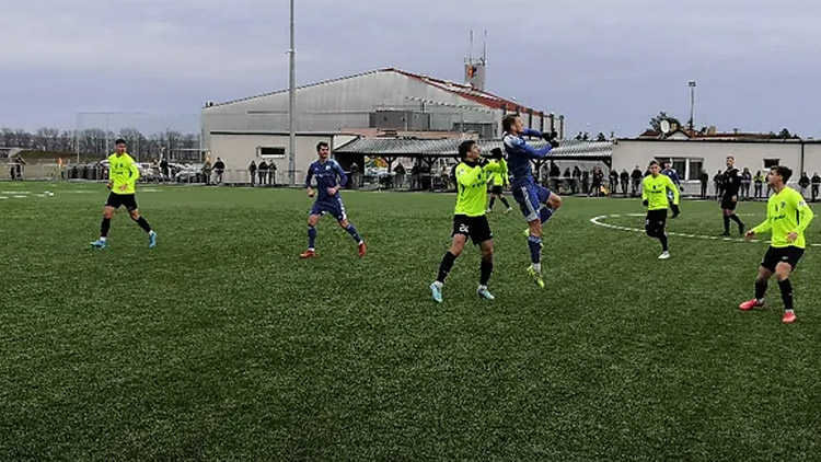 S tradičním soupeřem dělba bodů