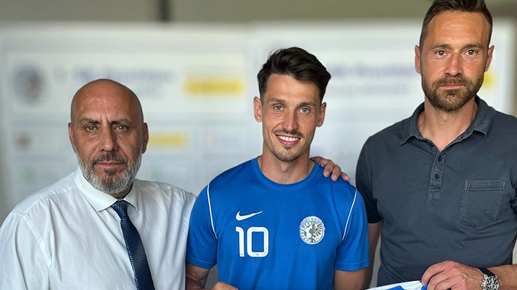 Hostování Jana Silného potvrzeno