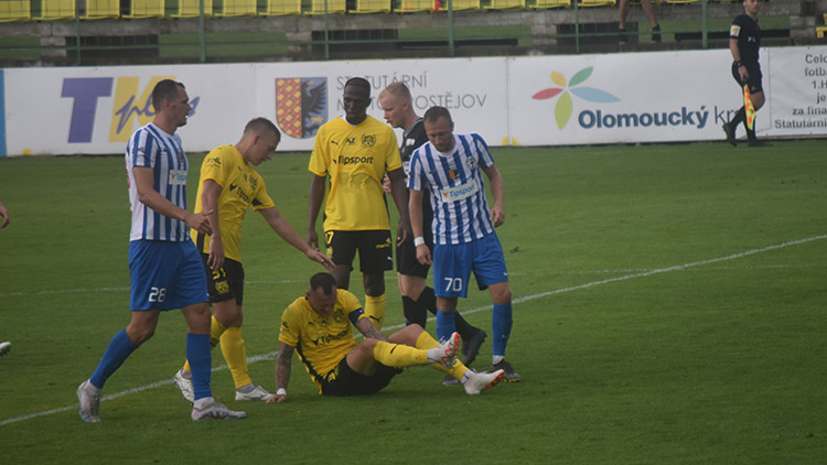 Stále více otázek než odpovědí