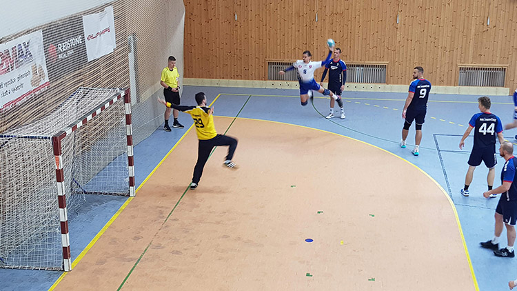 Ivančický favorit odjel z Kostelce s prázdnou