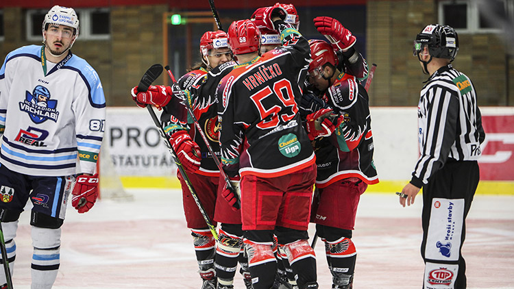 Jestřábí divočina pokračuje