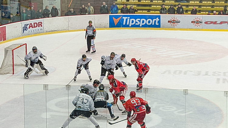 Další domácí prohra LHK. A teď repre pauza!