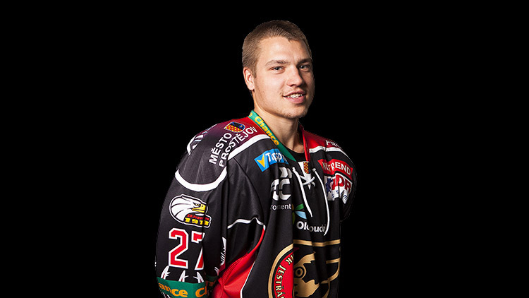 Na Hanou se má vrátit šikovný obránce