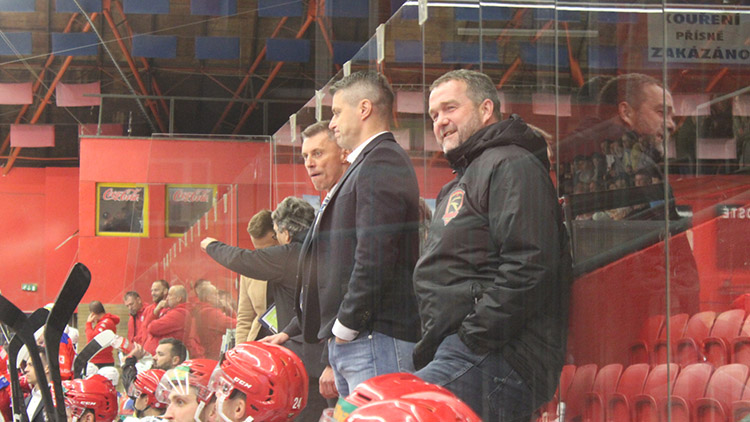 ŠOK! Jestřábi mají nového trenéra brankářů