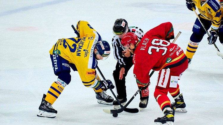 Důležité dva body! Jestřábi ukončili sérii proher ve Zlíně