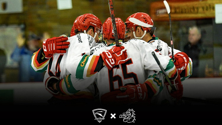 Derby s Draky přineslo góly i krev