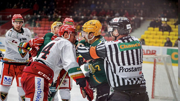 Krásná hra ale neefektivní: Jestřábi podlehli Vsetínu