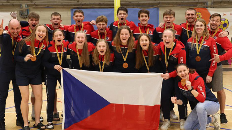 Prostějovští trenéři korfbalu dovedli ČR U19 k bronzu  z ME, na úspěchu se podílela trojice hráček Vosíme.cz