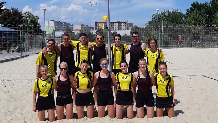 Prostějov vyhrál domácí MČR v beach korfbalu!