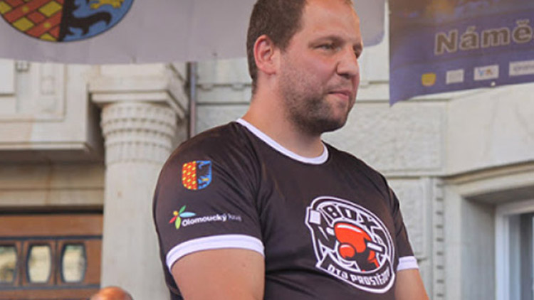 Prostějovský reprezentační trenér Martin Klíč  vzal boxerky ČR na mezinárodní turnaj do Srbska