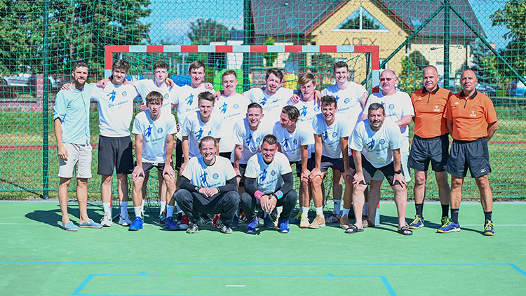 V Kostelci na Hané měli Den s házenou