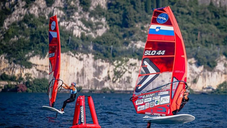 Další úspěch! Mladá surfařka  bodovala na Laggo di Garda