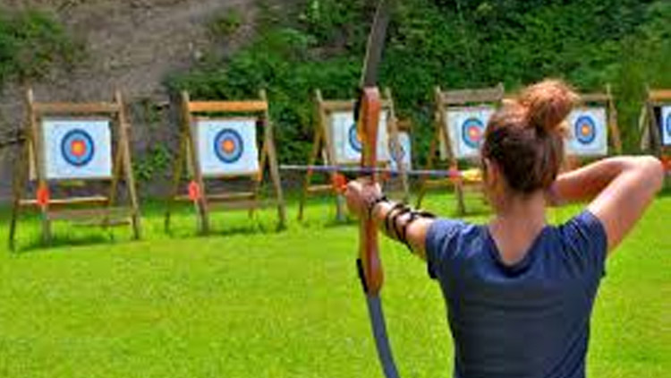 Přípravy na vrchol lukostřelecké sezóny finišují