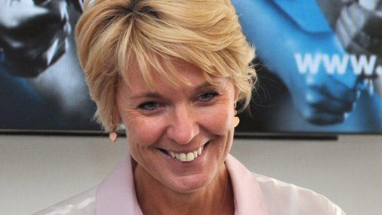 Ředitelka Petra Černošková přeje po pěti letech titul českému hráči