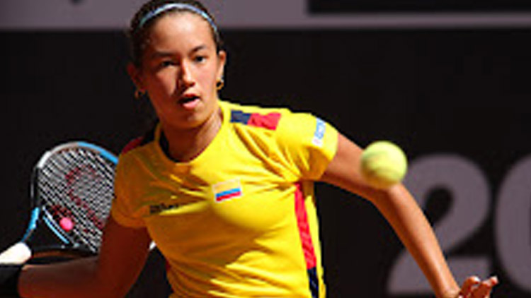 Tenisová dvaadvacítka