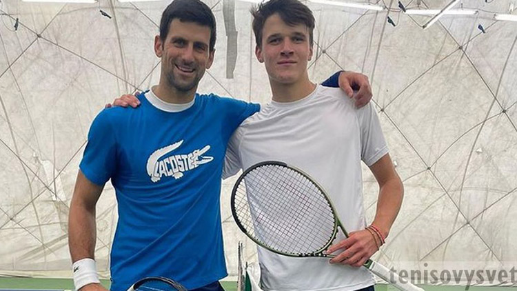 Jakub Menšík si splnil jeden ze svých snů, týden trénoval s Djokovičem
