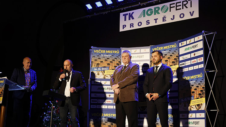 Večer mistrů a medailistů připomněl  velké tenisové úspěchy končící sezóny