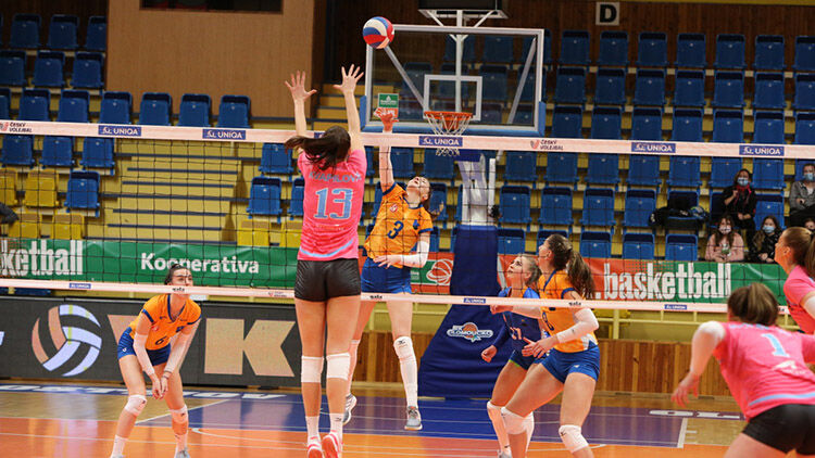 Prostějovské volejbalistky skolily Šternberk a mají play-off!