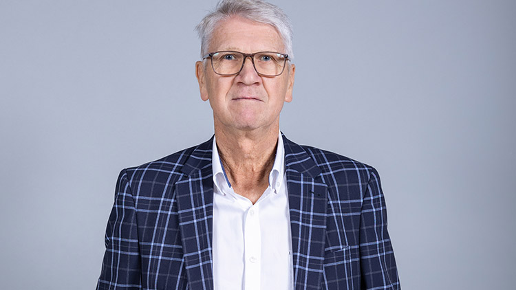 Hlavním koučem volejbalistek zůstane  i pro příští sezónu MIROSLAV ČADA!