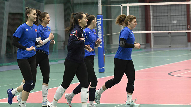 Slovenky s Fričovou narazí v přípravě na Estonsko