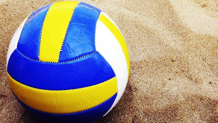 Beach: Linhartová pátá  na Letním poháru v Brně