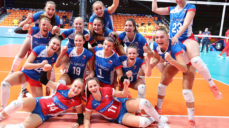 Češky na ME zatím porazily Španělsko,  Slovenky na úvod nezvládly Maďarsko