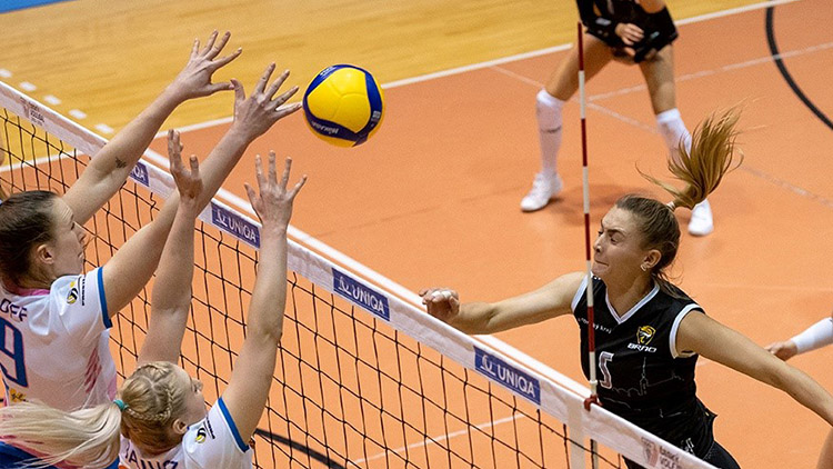 Ženy vékáčka si znovu poradily i v užším kádru  a u Šelem slavily další důležitý triumf venku