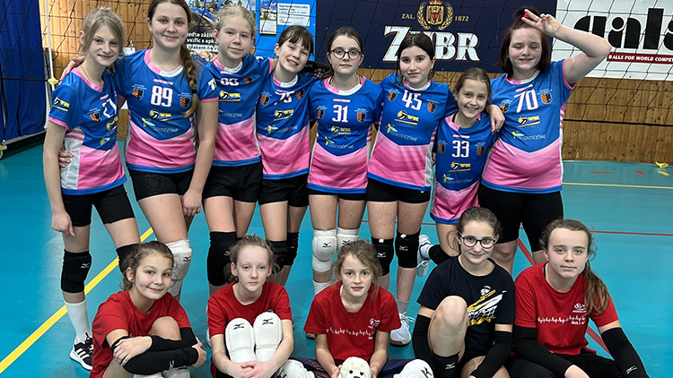 Holky z přípravky hrály Pohár trojic v Přerově