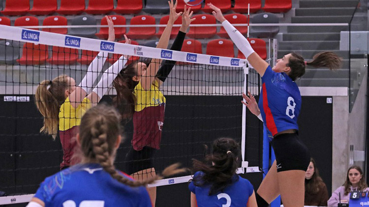 Juniorky VK v elitním extraligovém kvartetu  vzdorovaly favoritkám, ale bez bodového zisku