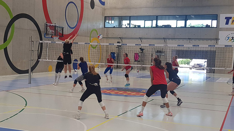 Ženy vékáčka dál pracovaly na kondici,  jak a co ale dělaly ve čtvrtek?