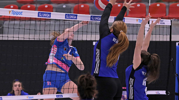 Další dvě prvoligová vítězství, tentokrát nad Hronovem