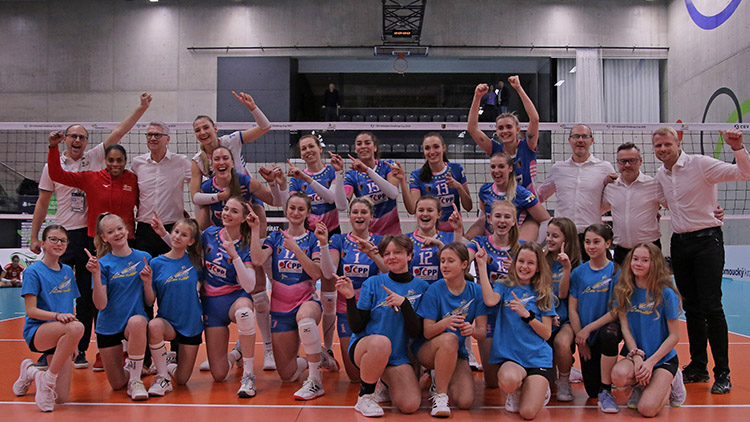 Velký postupový obrat volejbalistek!