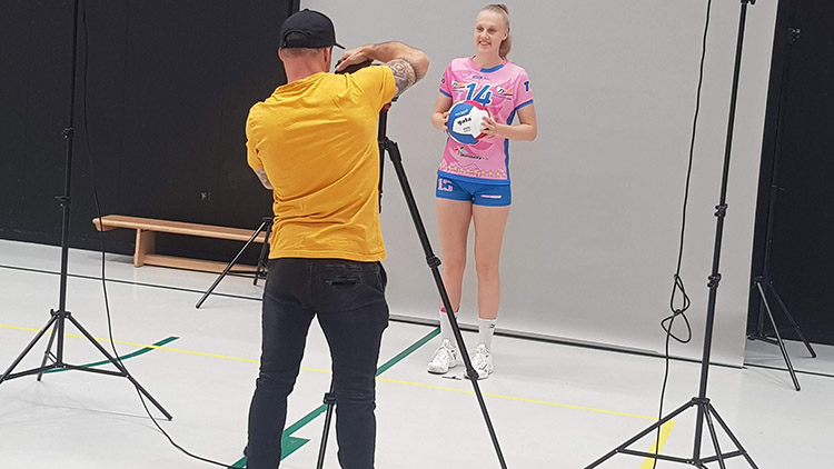 Volejbalistky mají za sebou týmové focení