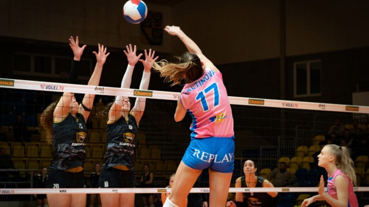 Z krásné bitvy vydřely prostějovské bojovnice  cenný bod, Šelmy jim ve finiši utekly z mečbolu