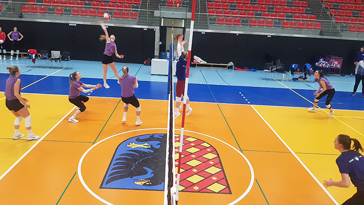 Ženy vékáčka si zpestřily přípravu úterním přátelákem proti Přerovu