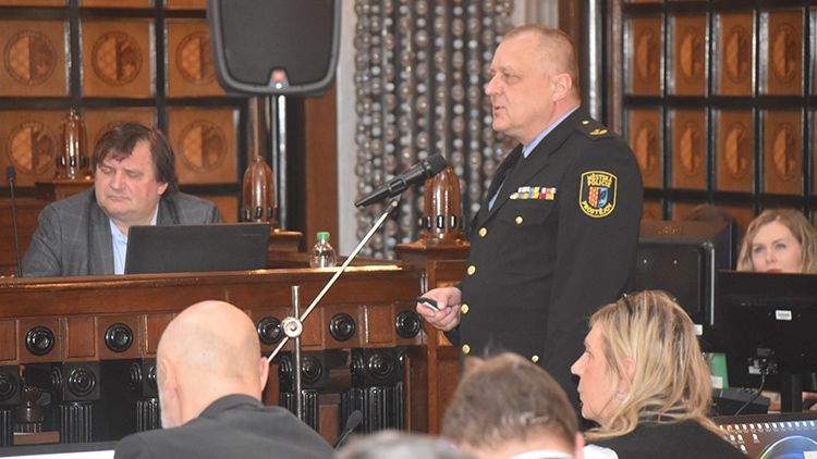 Zastupitelé jednali rychle a věcně